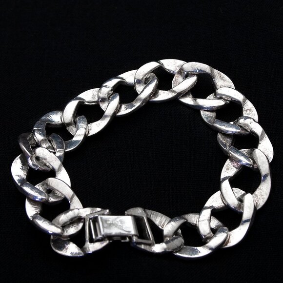 Vintage Bold Textured Link Bracelet by Napier, Wide Retro Statement Bracelet - Picture 4 of 11